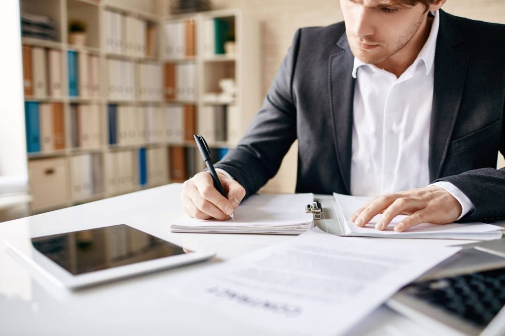 التدوين القانوني وإنشاء المدونات القانونية الإلكترونية